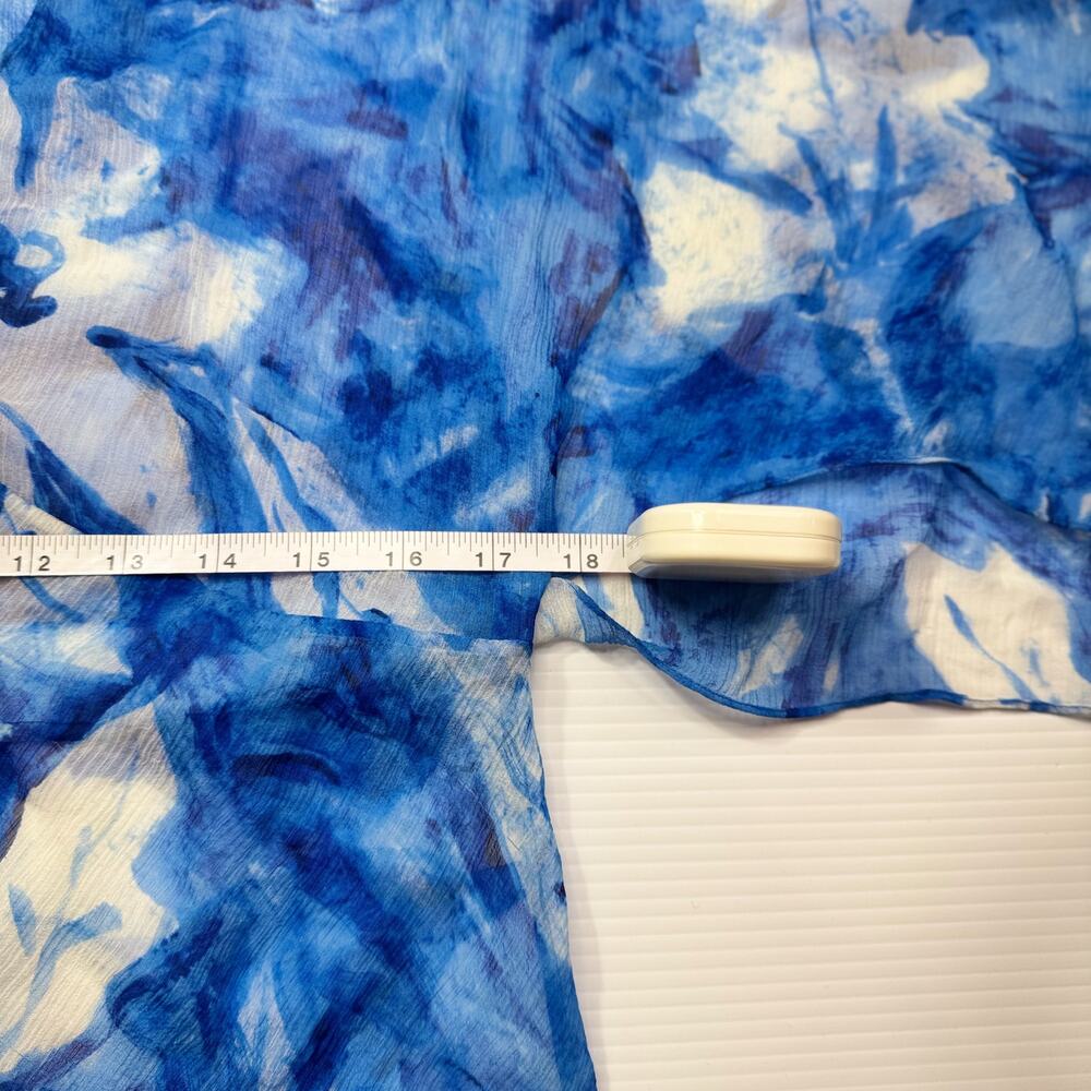 Lauren Ralph Lauren Silk Blue Floral Blouse Women's 10P Petite Coastal Cruise - Picture 16 of 16